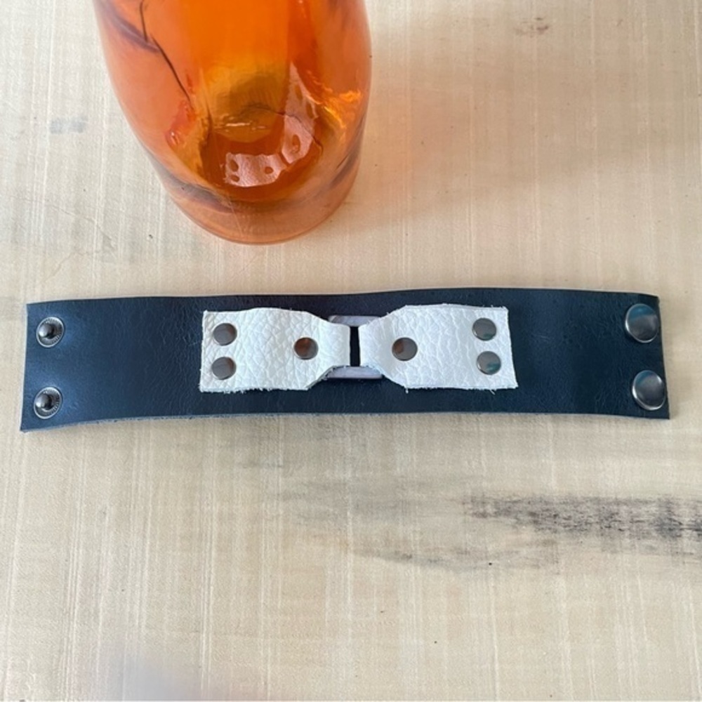 $49 SALE Handmade Leather Cuff Bracelet 7” Dark Blue White Gunmetal Men Women - Picture 3 of 8